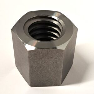 Zeskant moer staal TR16x4, afm. SLW=27, L=24mm